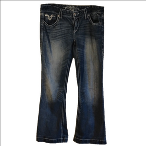 Maurices big stitch flare jeans. Size 13/14.. Great for and style for School.